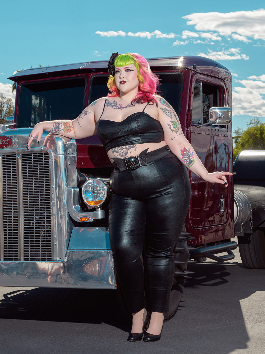 Bombshell High Waist Lurex Pants- New Colors see – Rockin Bettie