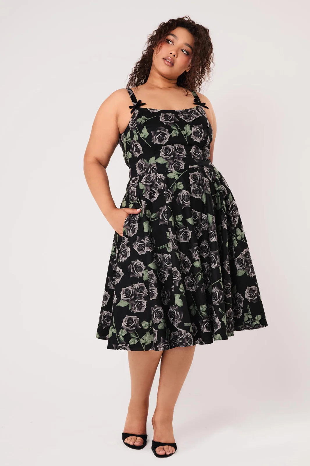 Romance Noir Dress