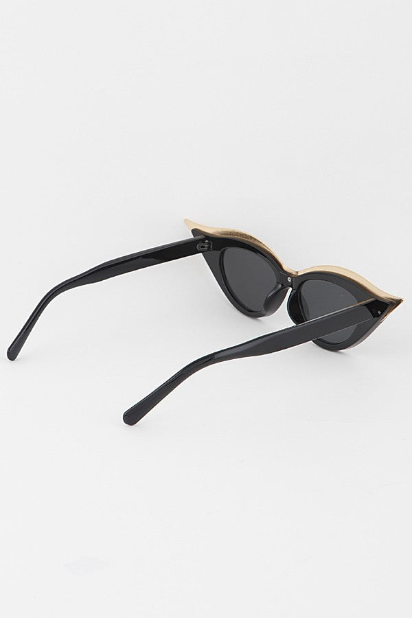 Gold Lined Cat Eye Sunnies