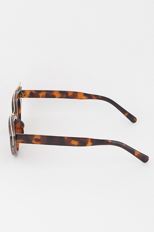 Gold Lined Cat Eye Sunnies