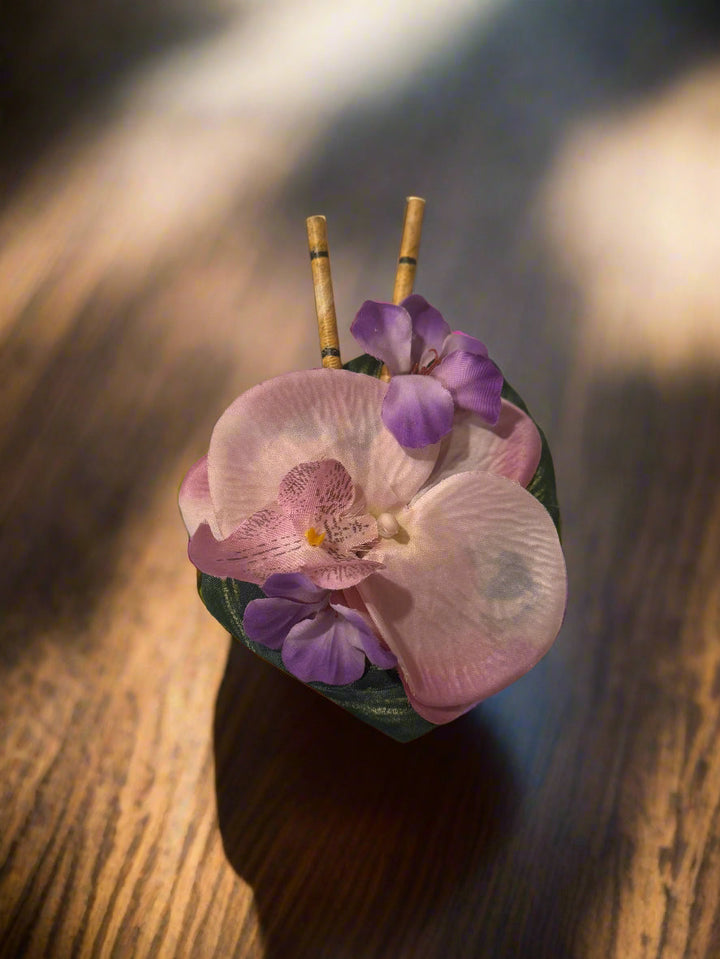 Tropical pinup hair flowers