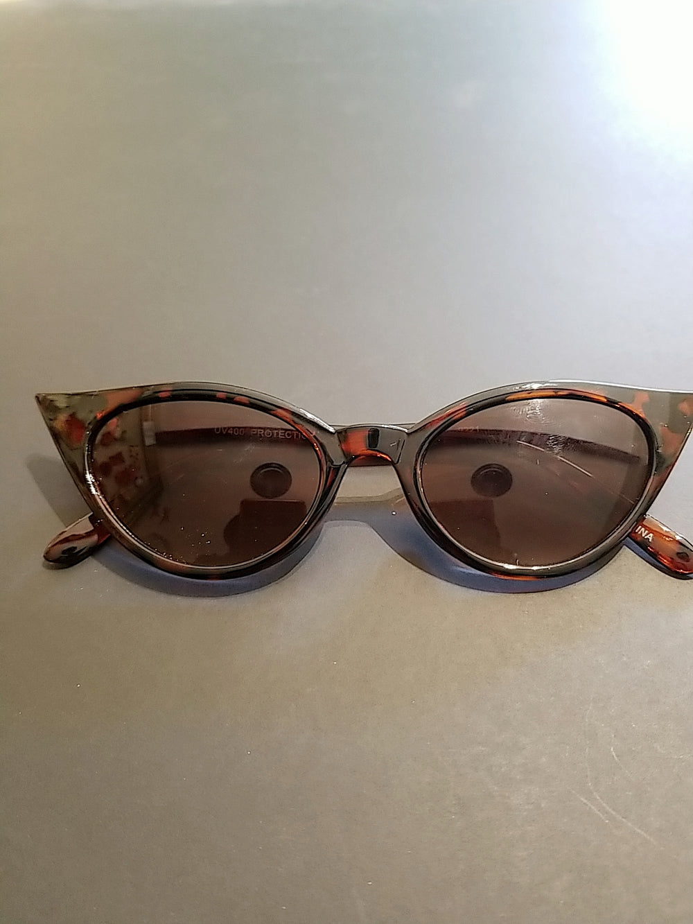 Small Cateye Sunnies - Rockin Bettie 